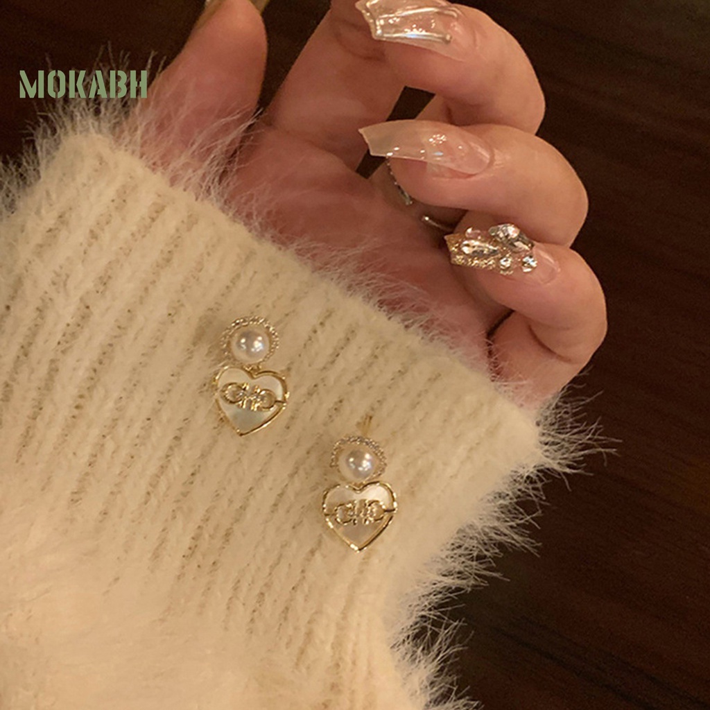 1 Đôi Bông Tai Hình Trái Tim Đính Đá Sang Trọng Dành Cho Nữ