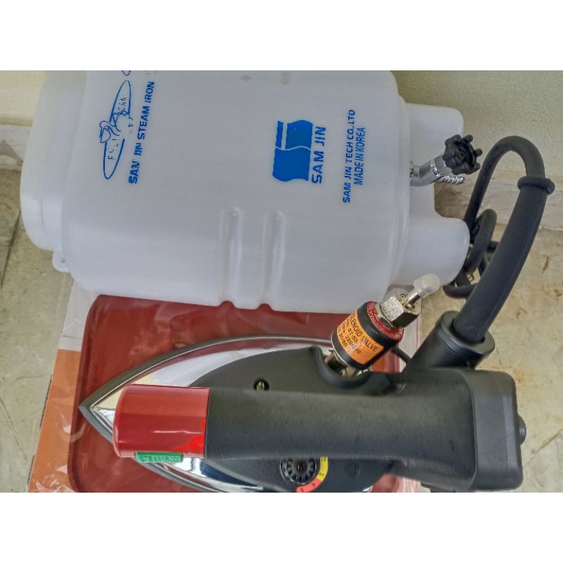 Bàn là, bàn ủi HƠI NƯỚC BÌNH TREO Công nghiệp SAMJIL 533