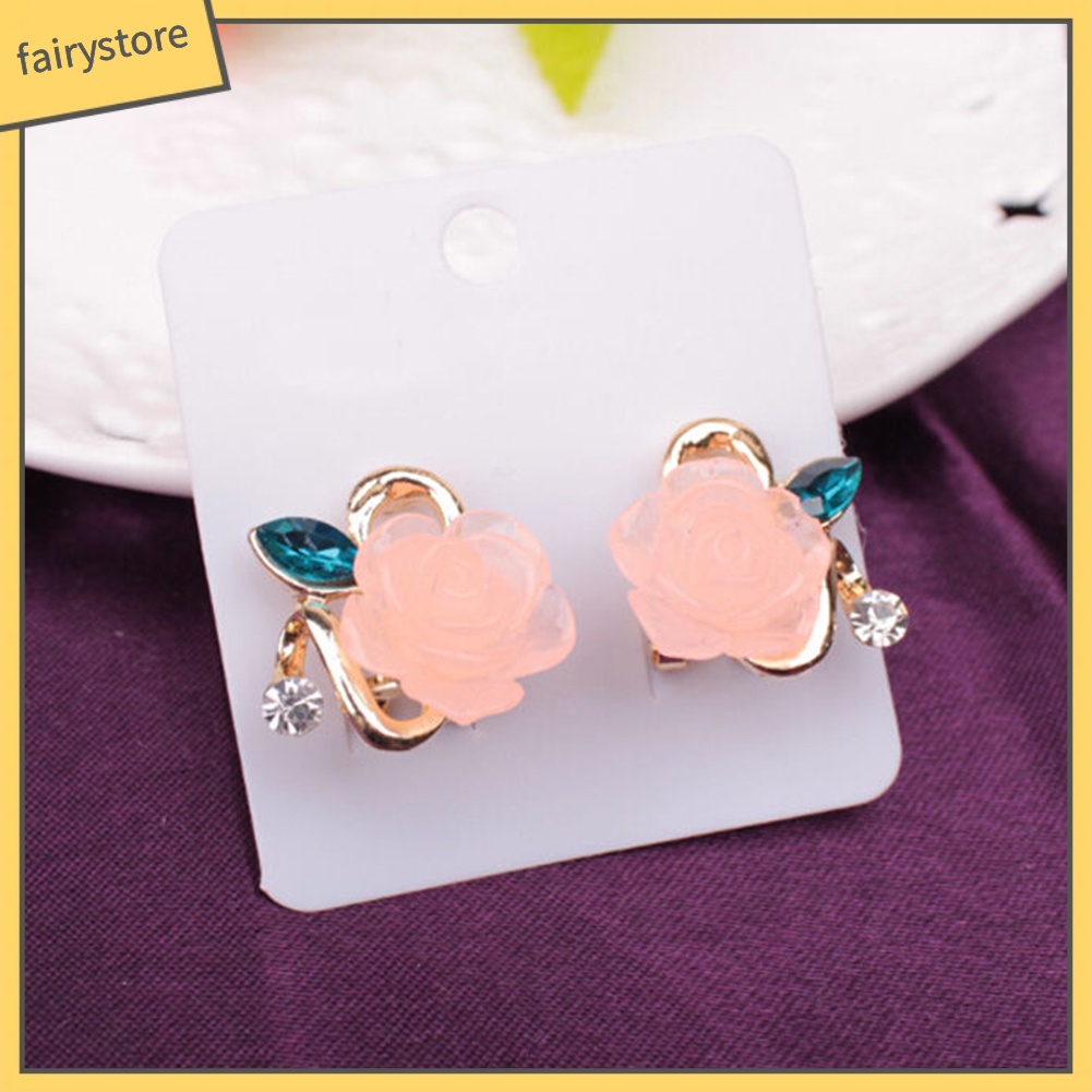 1 Đôi Bông Tai Hình Hoa Hồng Đính Đá Phong Cách Retro Dành Cho Nữ