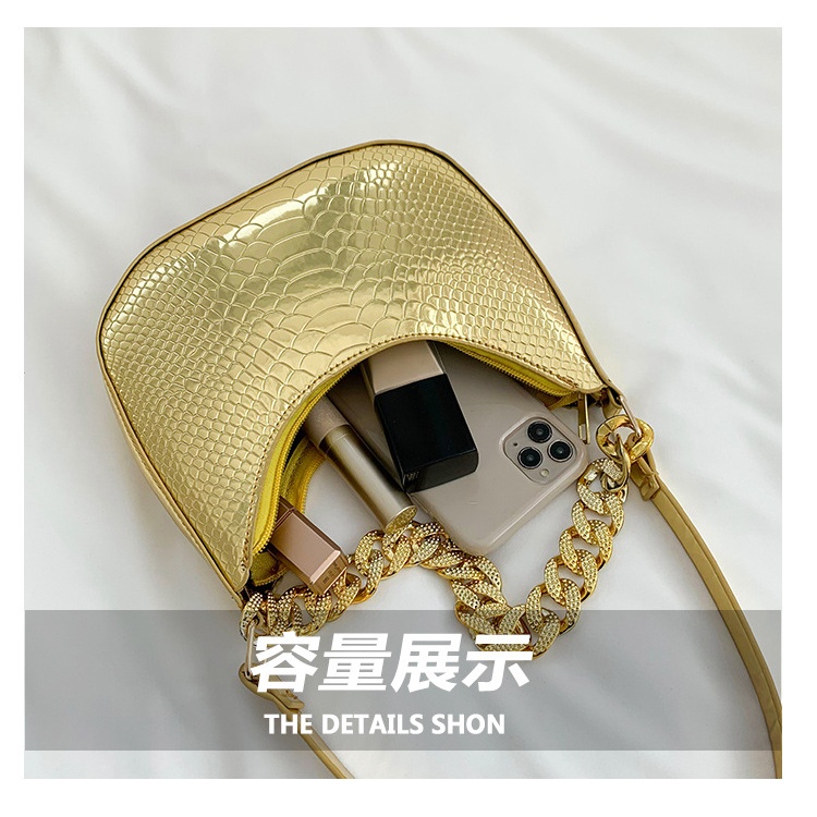 Túi Đeo JASMIN NOIR Chéo Vai Họa Tiết Da Rắn Phối Dây Xích Đơn Giản Sành Điệu Và Hình Bán Nguyệt Nhỏ Nhắn Dành Cho Bạn Nữ