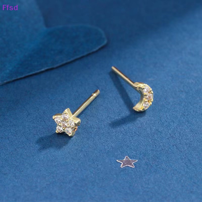 {Ffsd} Bông Tai Xỏ Hình Mặt Trăng Ngôi Sao Mini Làm Quà Tặng Cho Nữ