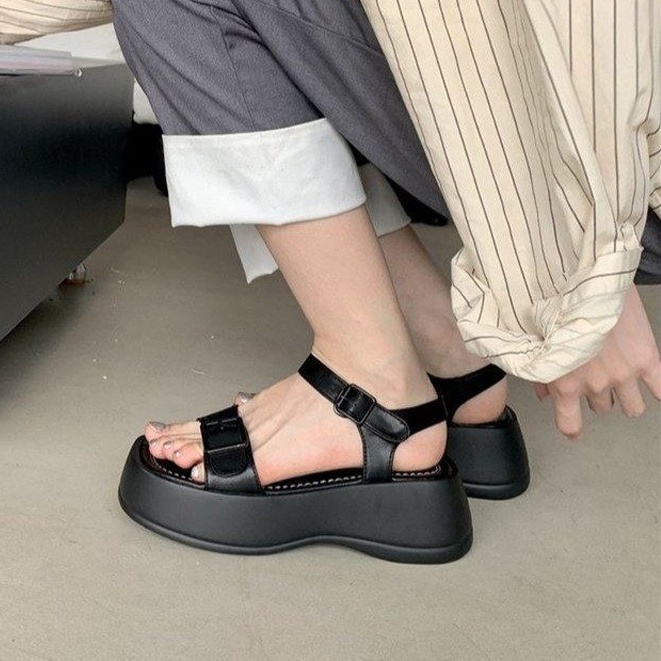 Giày Sandal Đế Mềm Dày Hở Ngón Thoải Mái Thời Trang Mùa Hè Phong Cách Hàn Quốc Cho Nữ