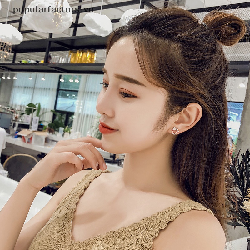 1 Cặp Bông Tai Hợp Kim Hình Hoa Đính Đá Phong Cách Hàn Quốc Cho Nữ