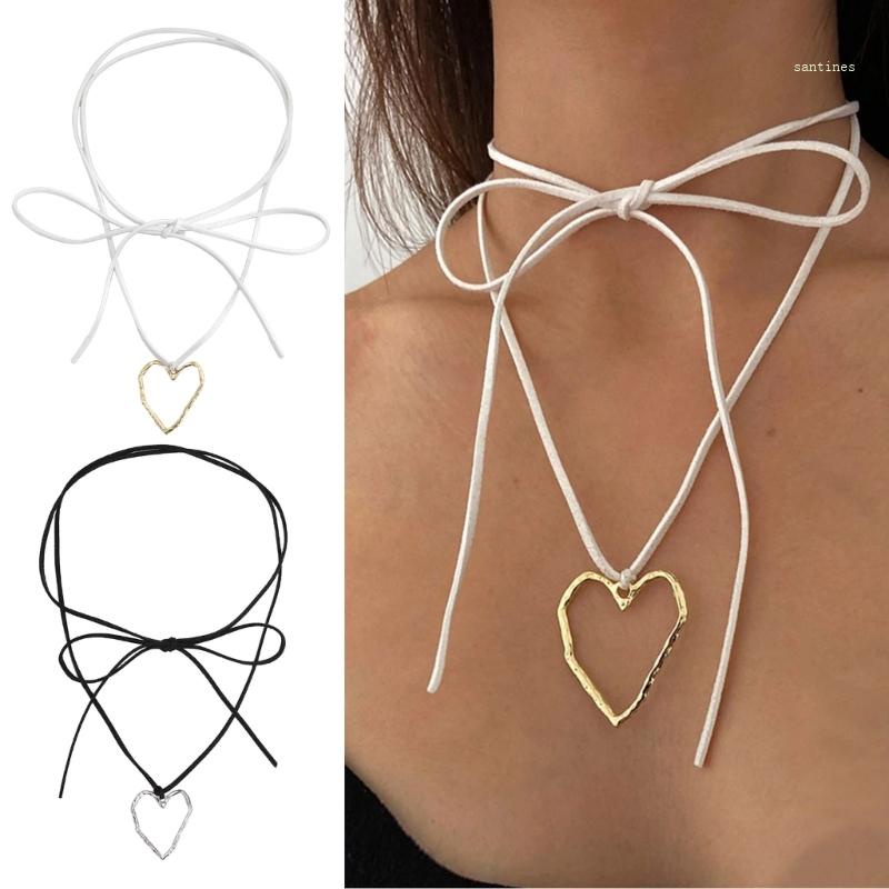 Vòng Cổ Choker Hình Trái Tim Phong Cách Gothic Cổ Điển Cho Nữ