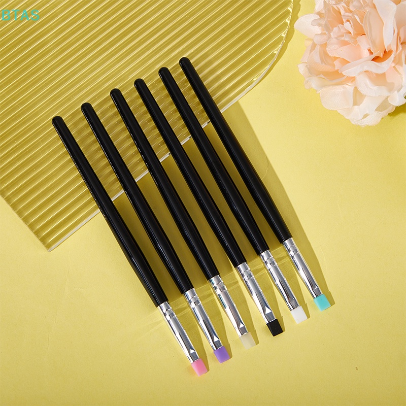1 Cọ Silicon Mềm Hỗ Trợ Nối Mi Giả