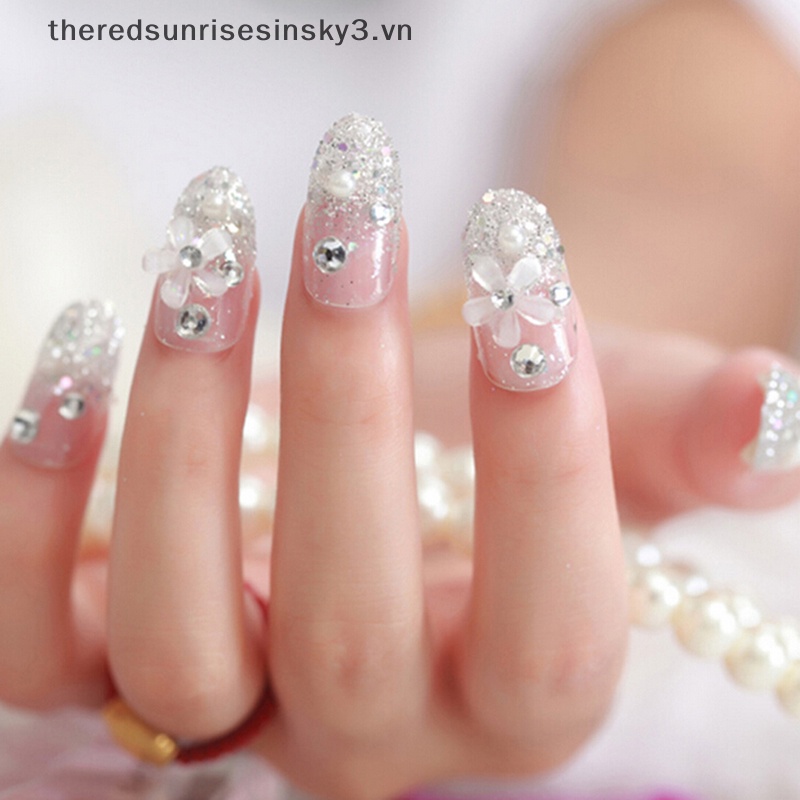 Móng Tay Giả 3D Màu Trắng Thời Trang Cho Cô Dâu