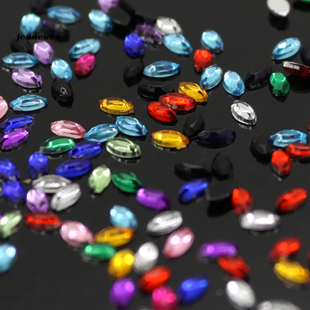 Hộp Phụ Kiện Trang Trí Móng Nghệ Thuật Hình Oval 3D Nhiều Màu Sắc