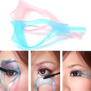 Dụng cụ hỗ trợ chuốt mi mascara không lem