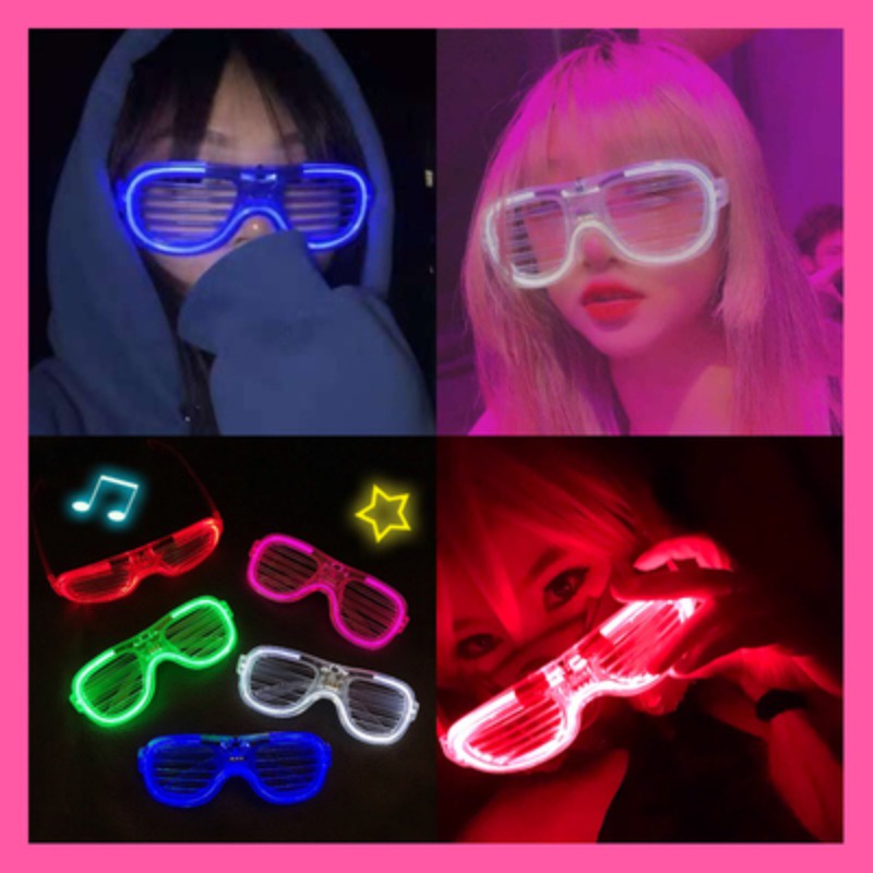 Mắt Kính Có Đèn LED Phát Sáng Độc Đáo Cho Dịp Giáng Sinh