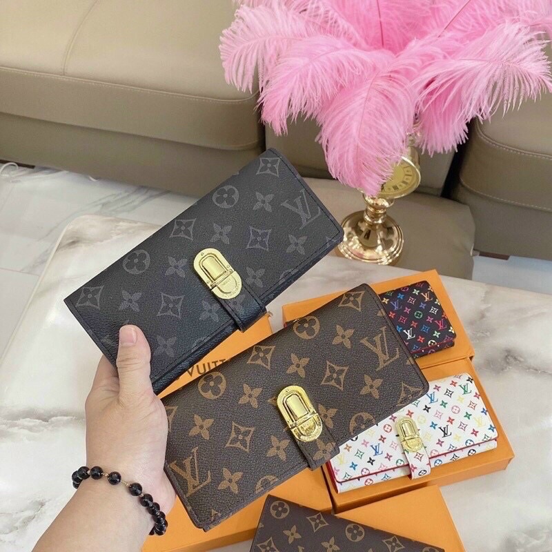 Ví L.V khoá gài sang - xịn hàng cao cấp