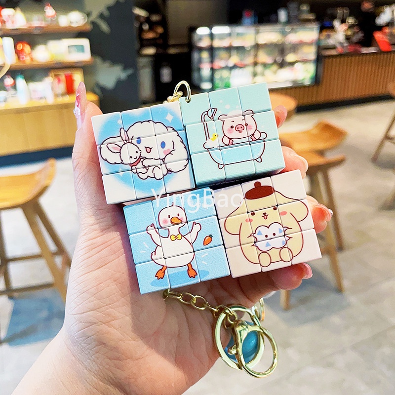 Phim hoạt hình kuromi series rubik's cube keychain strawberry bear toy car key mặt dây chuyền schoolbag holiday quà tặng nhỏ