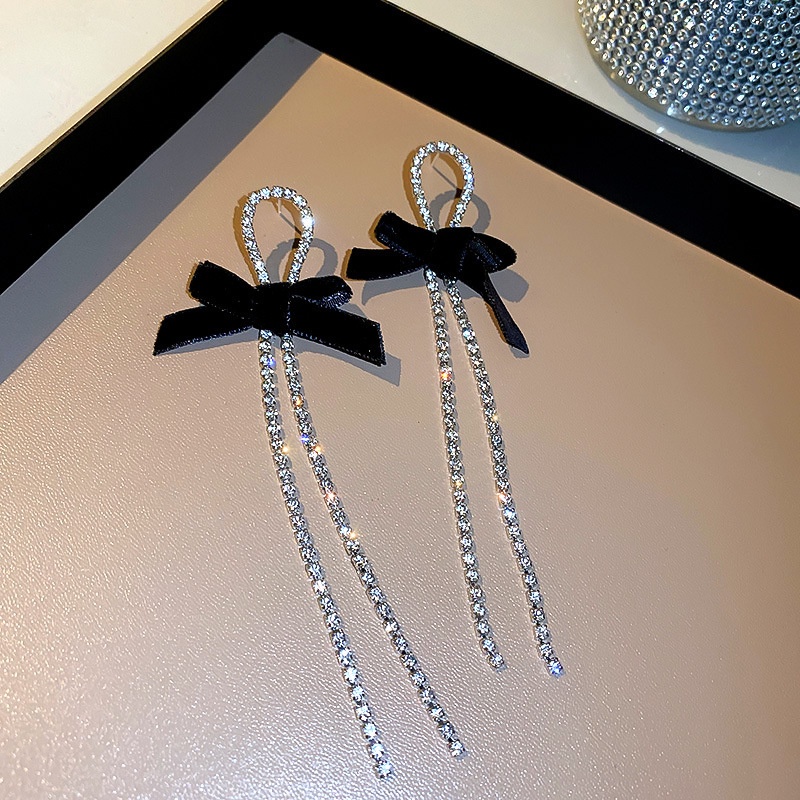 1 Đôi Bông Tai Bạc Hình Nơ Đính Đá Zircon Màu Đen Ngọc Trai Phong Cách Pháp Thời Trang