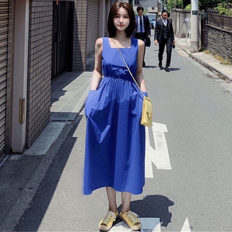 Đầm Dài Hai Dây Ôm Eo Màu Xanh Dương Phong Cách Hepburn Pháp Thời Trang Mùa Hè 2023 Mới