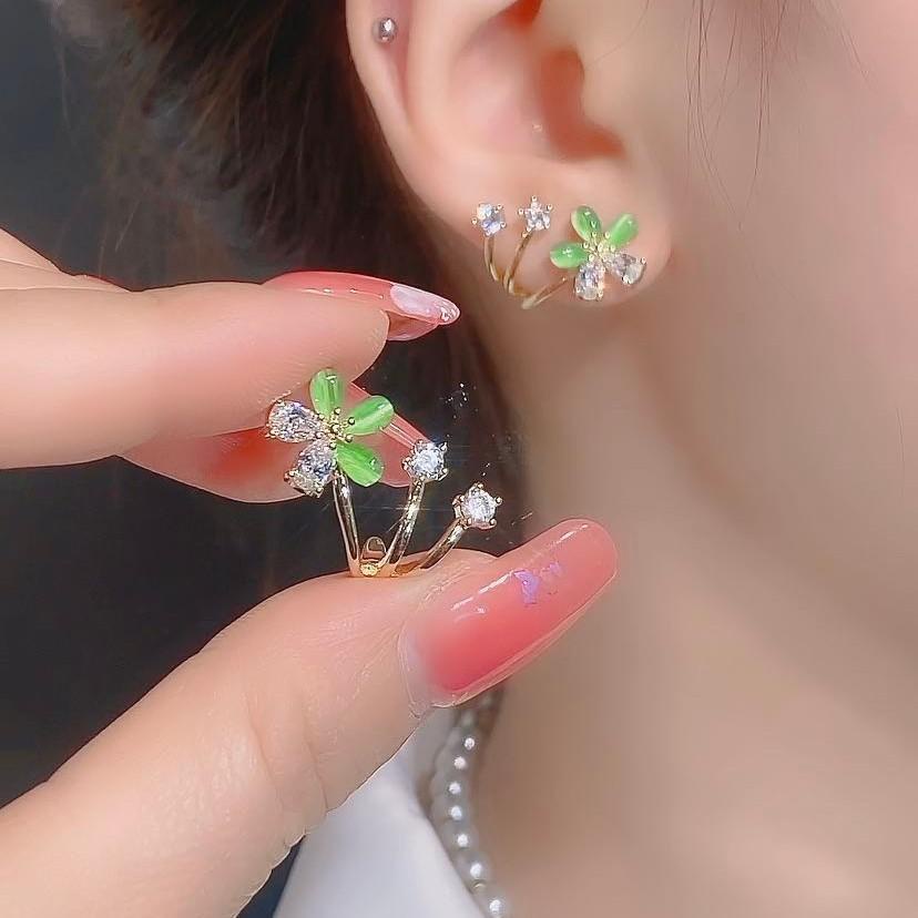 Bông Tai Mạ Bạc 925 Hình Bông Hoa Thời Trang Hàn Quốc Dành Cho Nữ