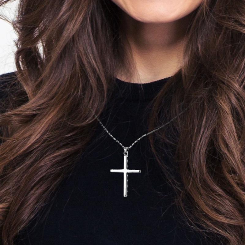 Vòng cổ Kim Loại Mặt Thánh Giá Màu Sắc Đơn Giản Cho Cặp Đôi