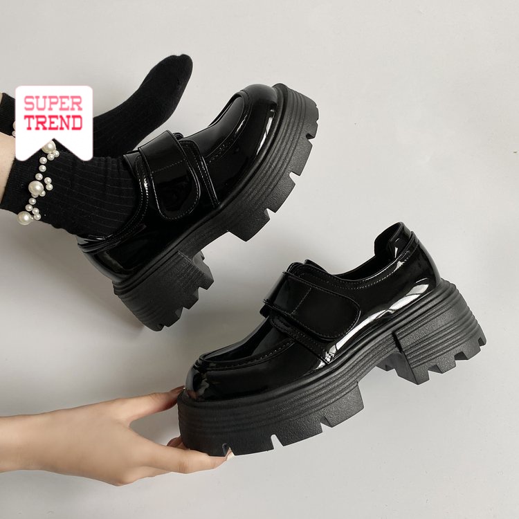 Giày Mũi Tròn Quai Dán Màu Trơn Thoải Mái Dễ Phối Đồ Thời Trang