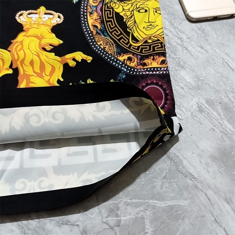 Quần Short VER88SA-2023 In Họa Tiết Cổ Điển Xuân Hè Phiên Bản Mới Cho Nam Và Nữ