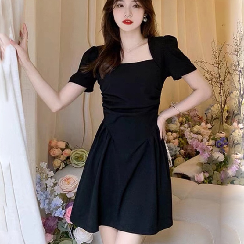 IELGY   Đầm Công Chúa Cổ Vuông Xếp Ly Ôm Dáng Phong Cách Hepburn Cho Nữ