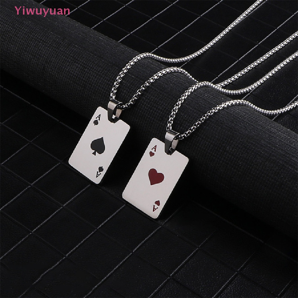 Vòng cổ Thép Titan Mặt Hình Lá Bài Poker Lucky Ace of Spades Màu Đỏ Đen Bạc Mới