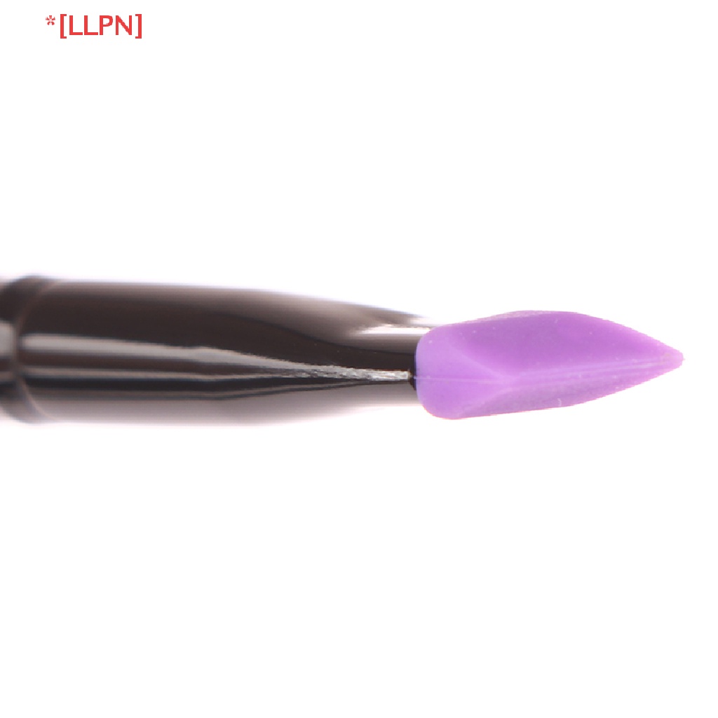 1 Cọ Trang Điểm Mắt / Môi Bằng Silicone Tiện Dụng