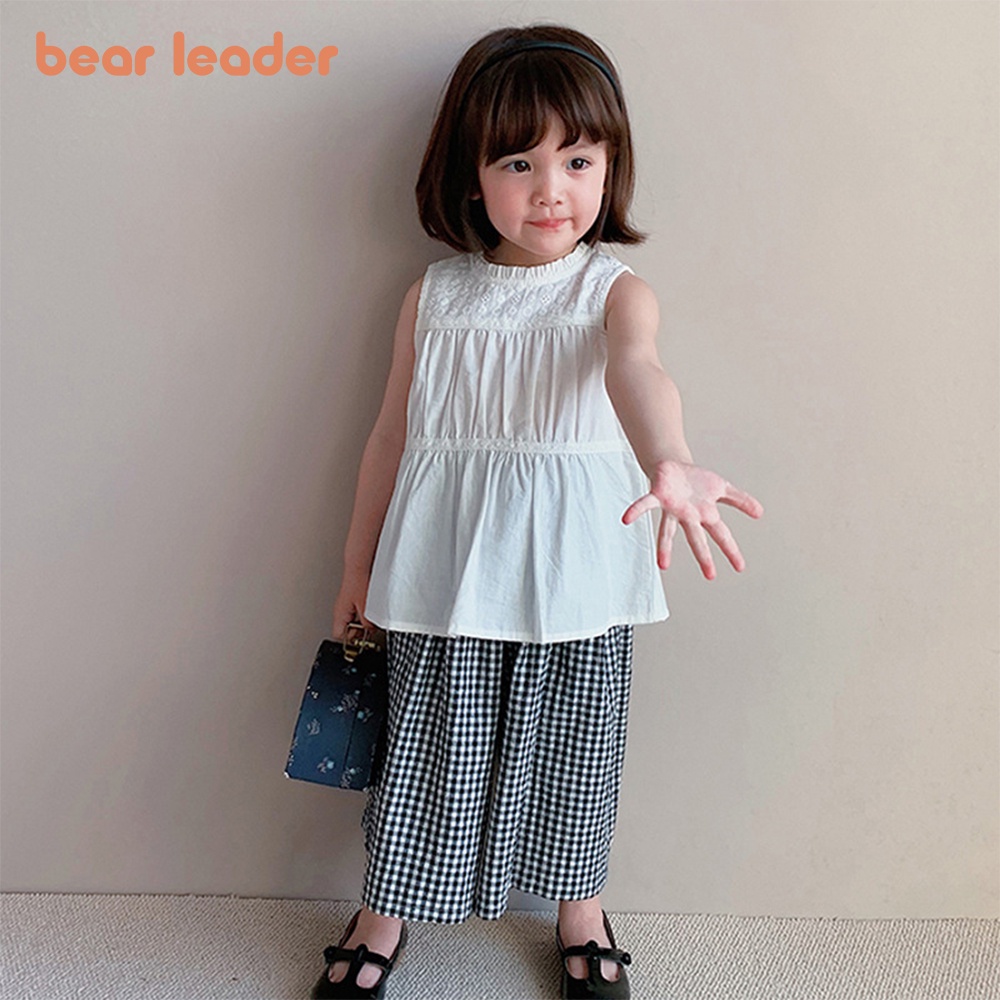 Set trang phục mùa hè BEAR LEADER áo sát nách nhún bèo và quần ống rộng kẻ sọc thời trang Hàn Quốc cho bé gái 3-7 tuổi
