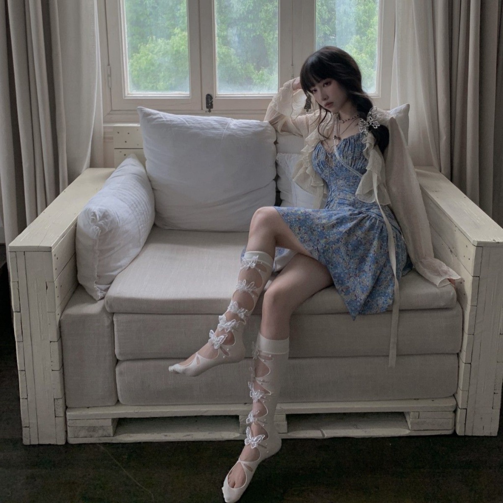 Đầm Hai Dây Mùa Hè 2022 Dáng Ôm In Họa Tiết Hoa Xếp Ly Cổ Điển Phong Cách Pháp Cho Nữ