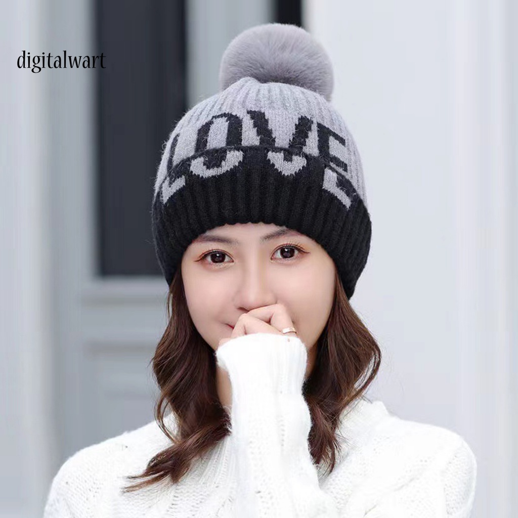 Kỹ Thuật Số| Bộ 2 Món Mũ Len Dệt Kim In Chữ Kèm Khăn Choàng Cổ Dày Dặn Chống Lạnh Chống Gió Giữ Ấm Tai Màu Sắc Thời Trang Mùa Đông Cho Nữ