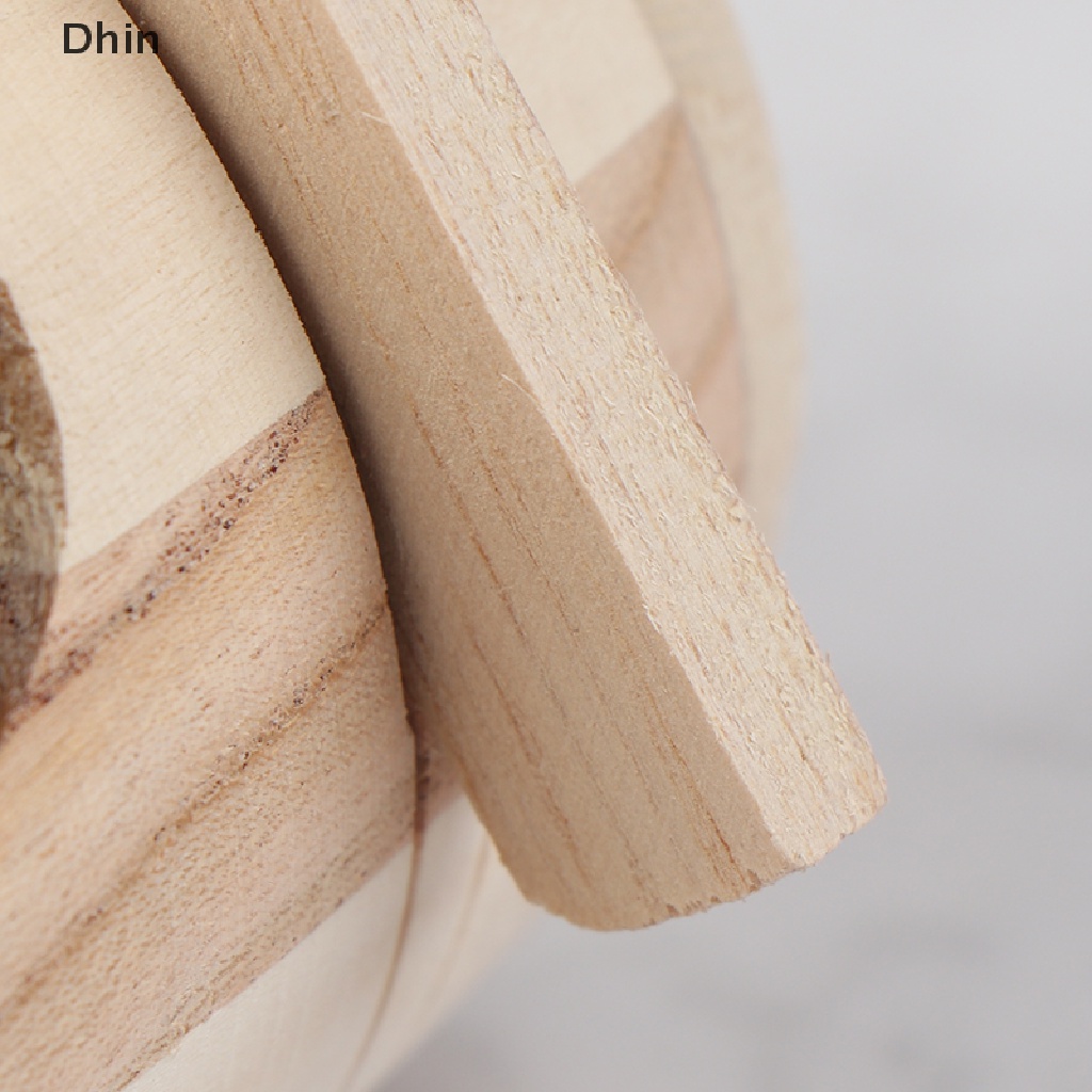 1 Hộp Đựng Tiền Tiết Kiệm Bằng Gỗ Thiết Kế Độc Đáo