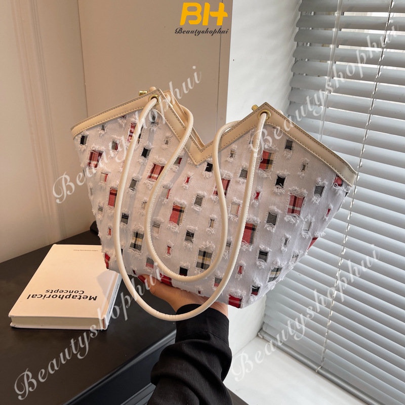 Túi Đeo Vai Sức Chứa Lớn Có Lỗ Thời Trang Hàn Quốc 2023 Cho Nữ