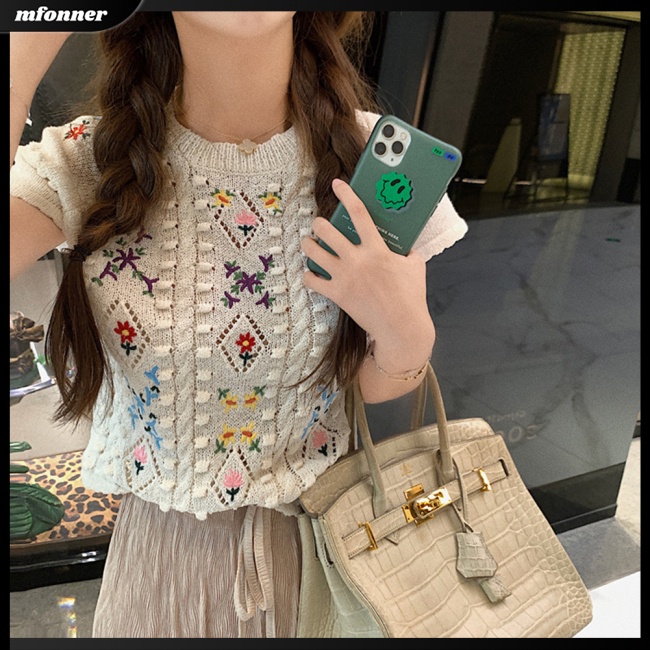 Áo Sweater Dệt Kim Tay Ngắn Cổ Tròn Thêu Hoa Kiểu Cổ Điển Dễ Thương Cho Bạn Gái