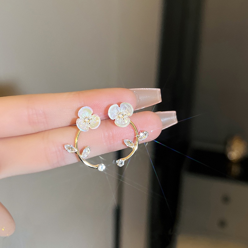 Khuyên Tai Hình Hoa Hồng Thời Trang Nữ Tính