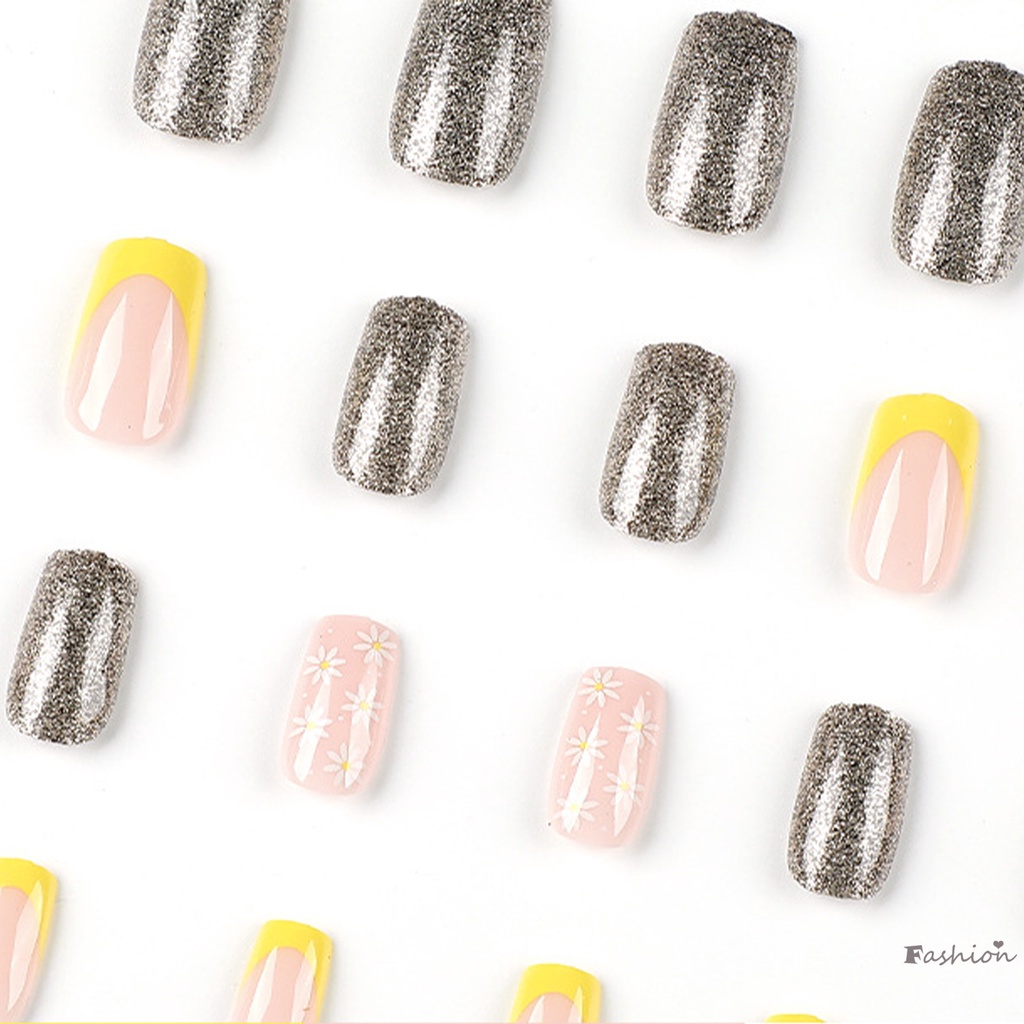 Bộ Móng Tay Giả Hình Vuông Lấp Lánh Thời Trang