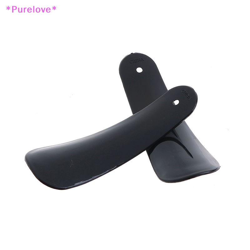 Set 2 Chiếc Giày Nhựa Màu Đen Kích Thước 11cm Tiện Dụng Mới