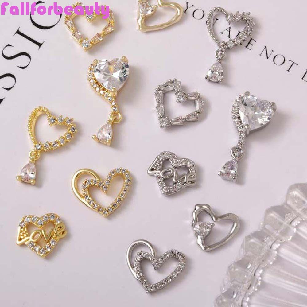 Phụ Kiện Trang Trí Móng Tay Hình Trái Tim Xinh Xắn