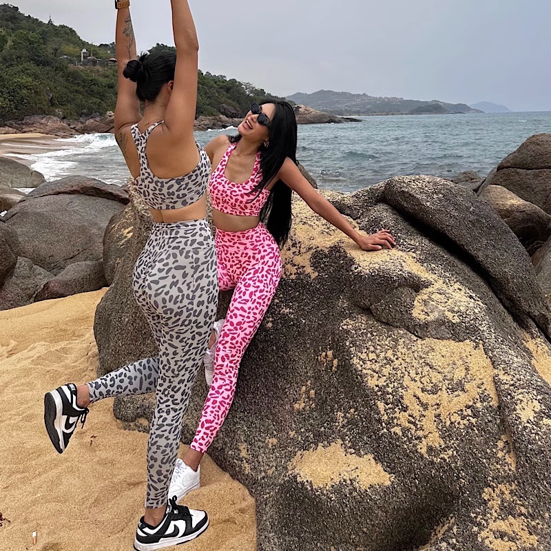 【Yogaheal】Bộ Đồ Tập Yoga Lưng Cao Dáng Ôm In Họa Tiết Da Báo Quyến Rũ