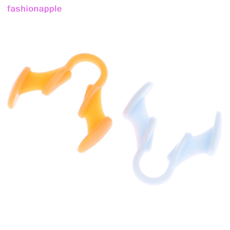 1 Dụng Cụ Kẹp Mũi Chống Ngáy Bằng Silicone Tiện Dụng