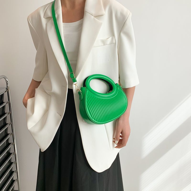 Túi Xách Đeo Vai Hình Tròn Cỡ Nhỏ Màu Sắc Ngọt Ngào Thời Trang Cho Nữ