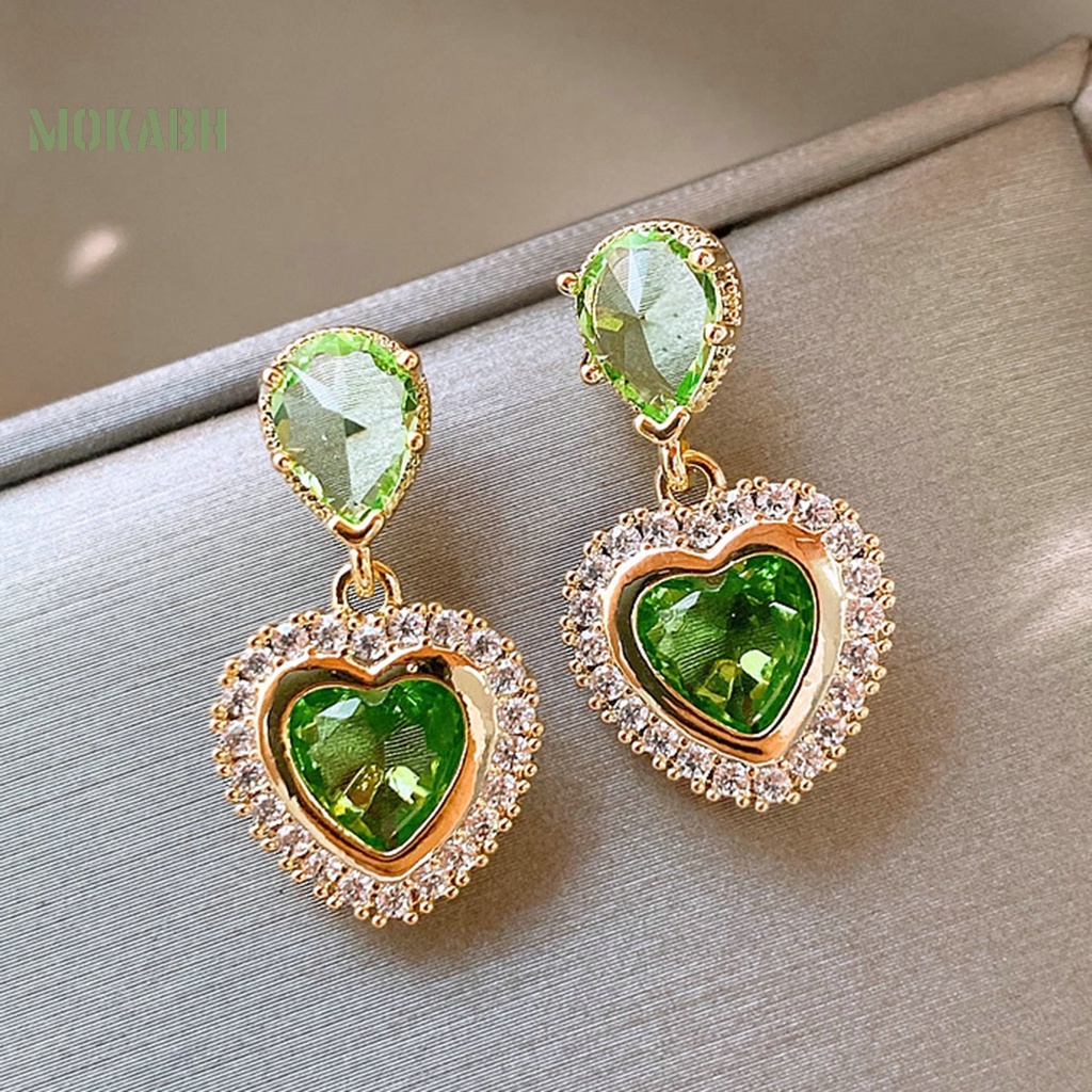 1 Đôi Bông Tai Hình Trái Tim Đính Đá Sang Trọng