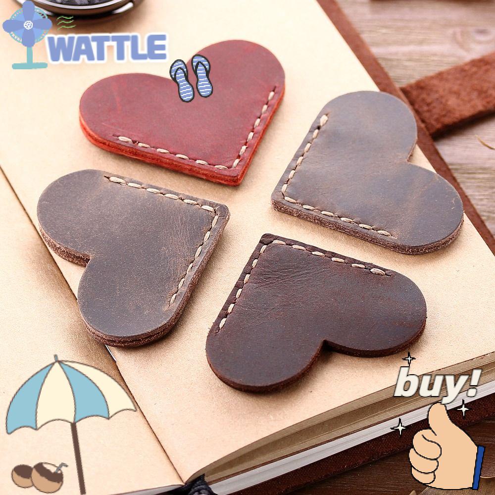 Set 4 Bookmark Hình Trái Tim Làm Bằng Tay Dùng Làm Đồ Thủ Công