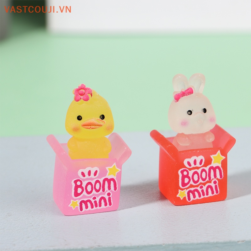 Bộ 2 Móc Khóa Nhựa Resin Họa Tiết Hoạt Hình 3D Phát Sáng DIY Để Bàn Trang Trí Xe Hơi