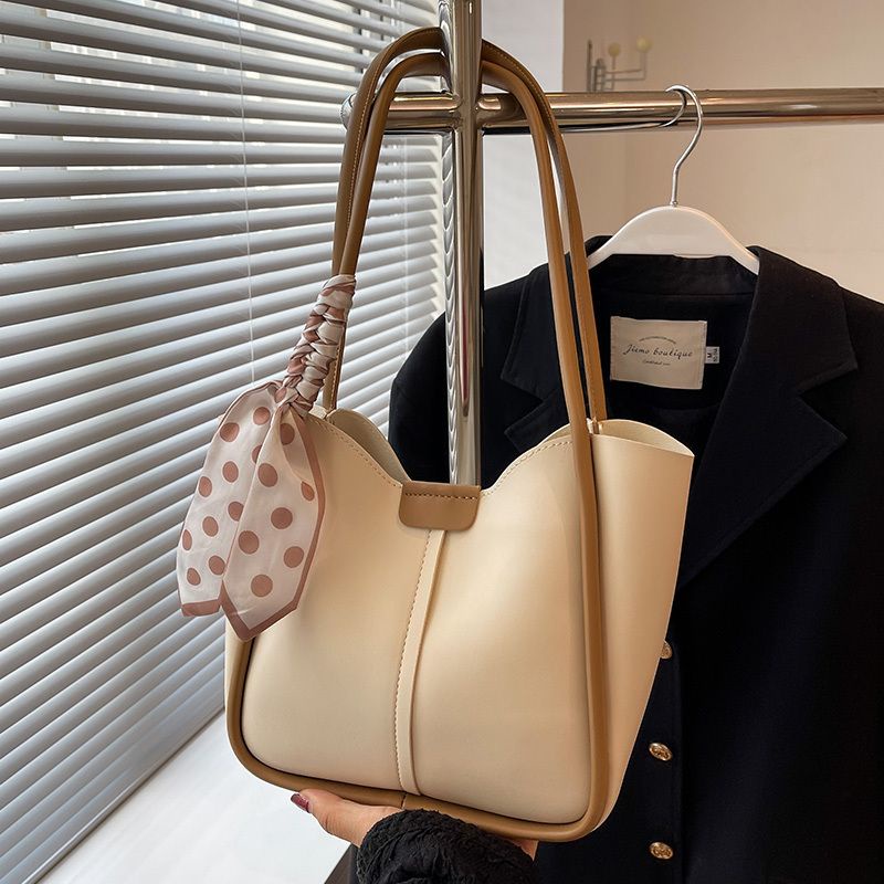 Túi Xách Lụa Cỡ Lớn Màu Tương Phản Phong Cách Mới 2023 Cho Nữ