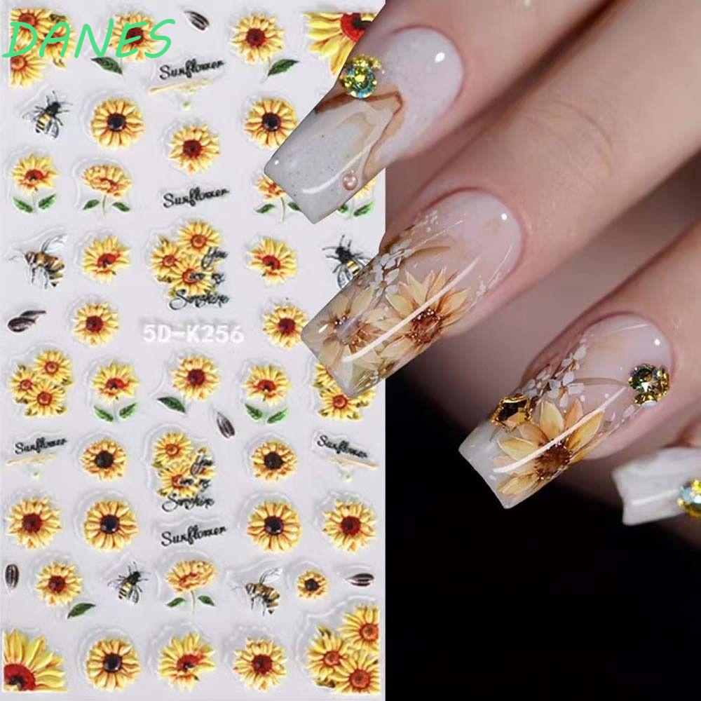 Miếng Dán Móng Tay Tự Dính Họa Tiết Hoa Hướng Dương Màu Vàng Dành Cho Bạn Nữ