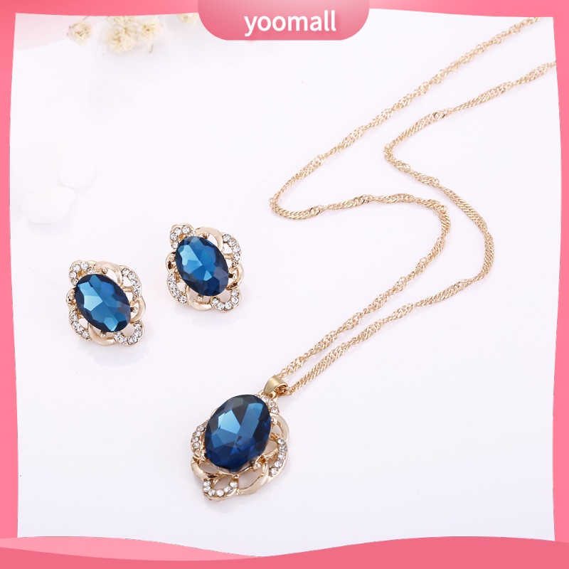 Bộ Vòng cổ + Bông Tai Đính Pha Lê Hình Thoi