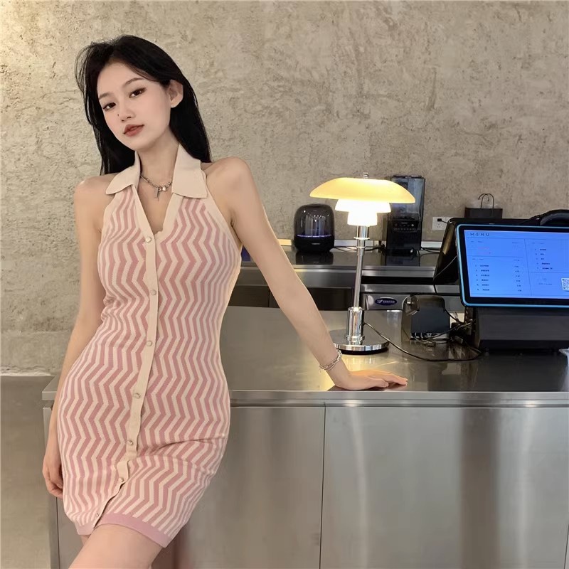 (MớI) Đầm SáT NáCh Cổ Chữ V Kẻ SọC Ngang ThờI Trang