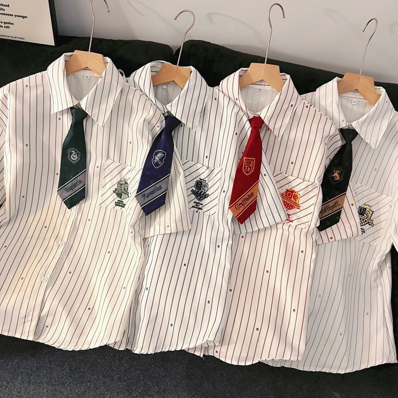 Áo Sơ Mi Ngắn Tay Họa Tiết Harry Potter Thời Trang