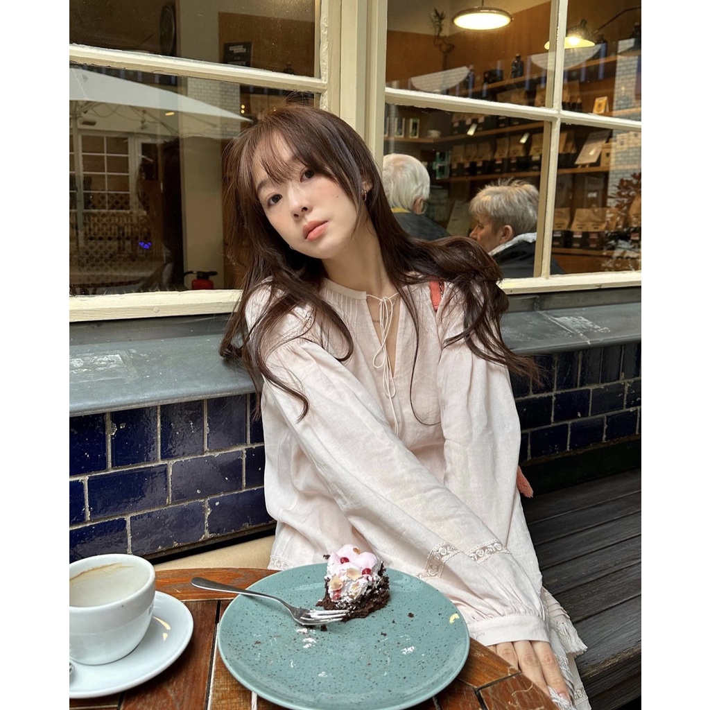 Bộ Áo + Chân Váy Phối Ren Viền Tua Rua Hàn Quốc Có Thể Tách Rời Shipped on July 9th fletta