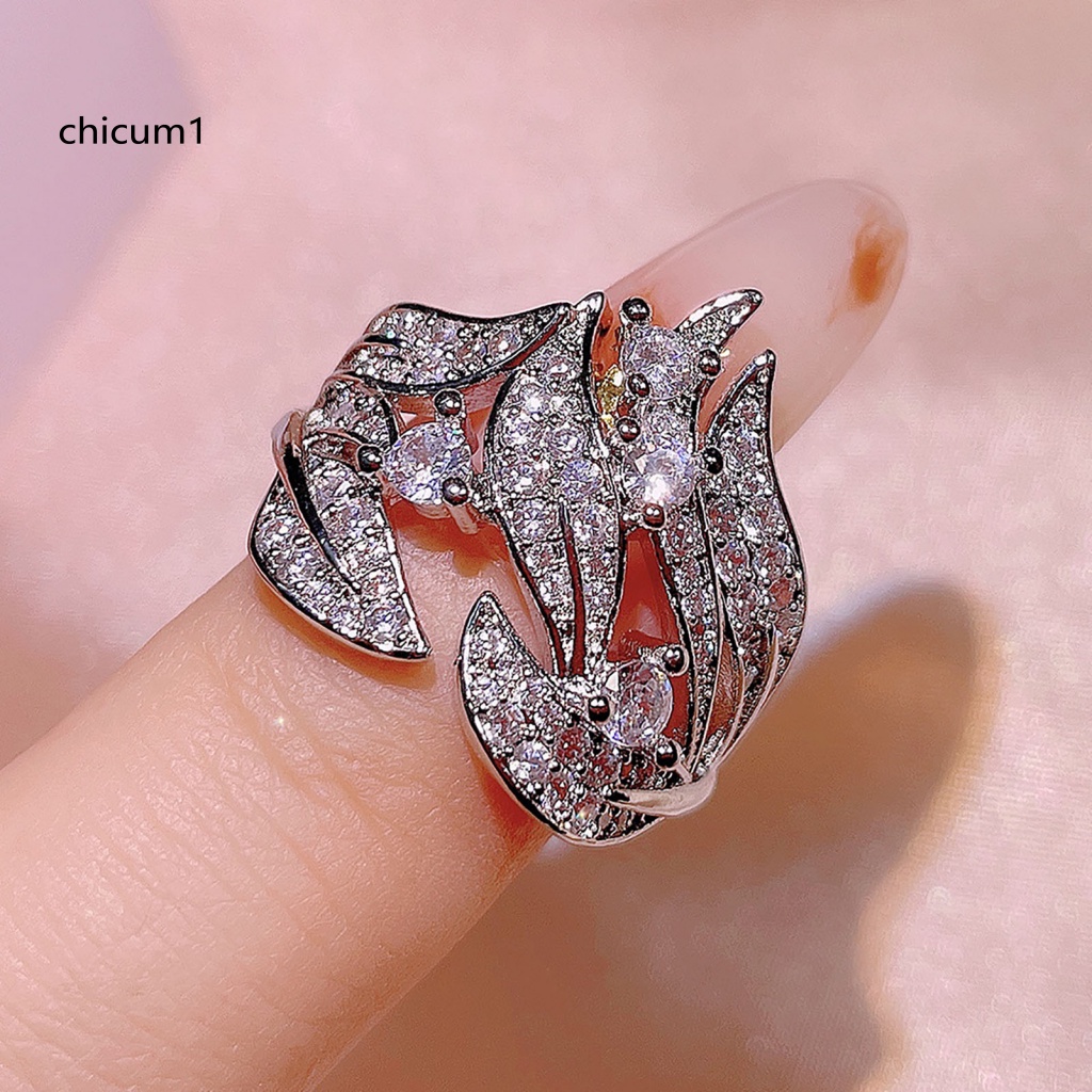 Nhẫn Hợp Kim Hình Lá Đính Đá Lấp Lánh Sang Trọng