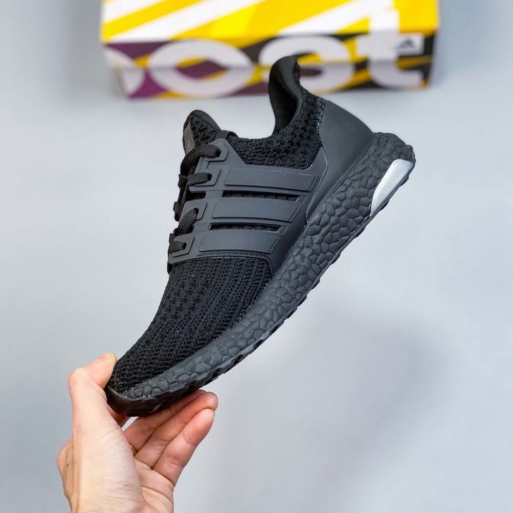Giày Thể Thao Ultra Boost 4.0 Size 36-45 Ultraboost ub3.0 UNVR Chất Liệu Thoáng Khí Thời Trang Cho Nam