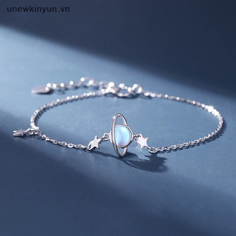 Vòng Tay Chuỗi Hạt Đính Mặt Trăng Và Ngôi Sao