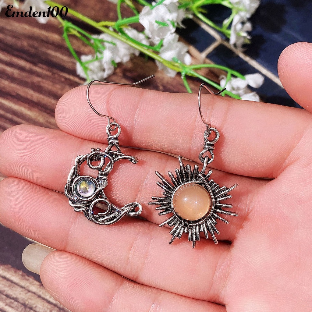 1 Đôi Bông Tai Hình Mặt Trăng Bằng Hợp Kim Tinh Tế